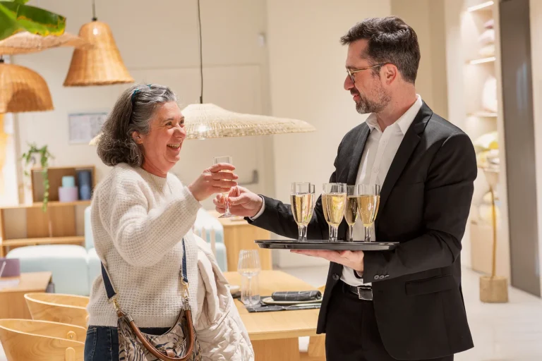 lucea studio photo evenementiel photographe professionnel toulouse occitanie reportage evenement kave home inauguration 03